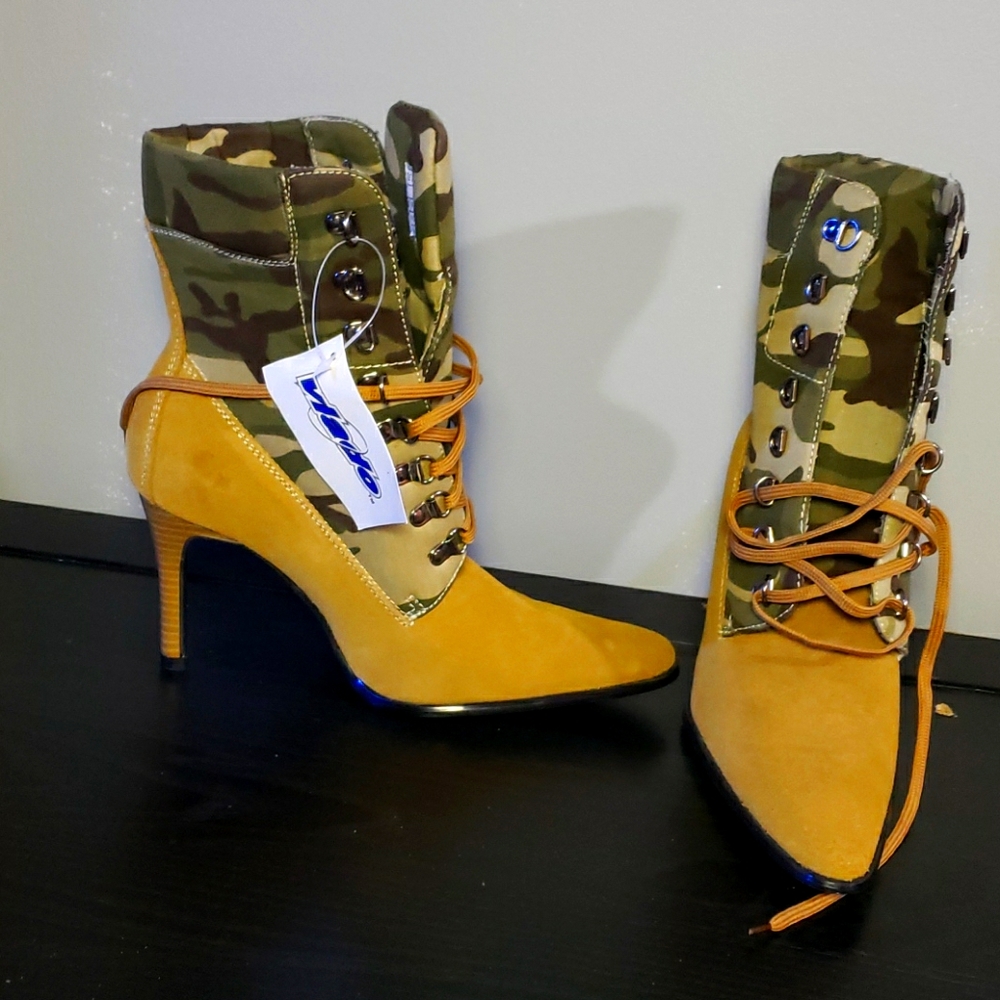 Vlado female came high heel boot